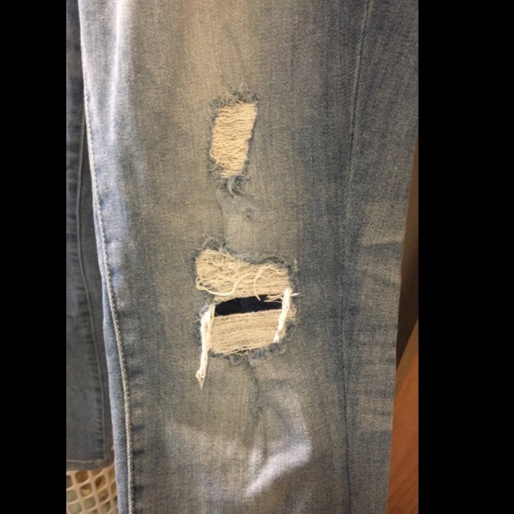 Mossimo Jeans - Picture 4 of 6